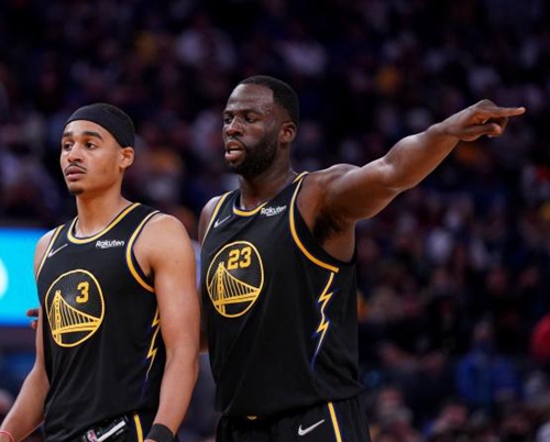 他与球队现 他与球队现